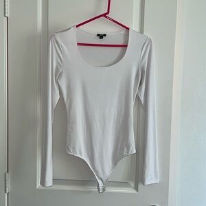 Express Body Contour - White Bodysuit Size XS